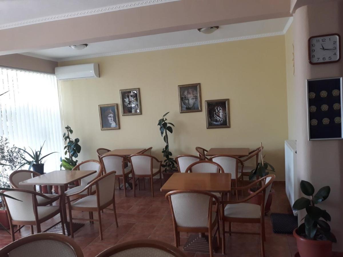 Villa Alexander Paralía Eksteriør bilde