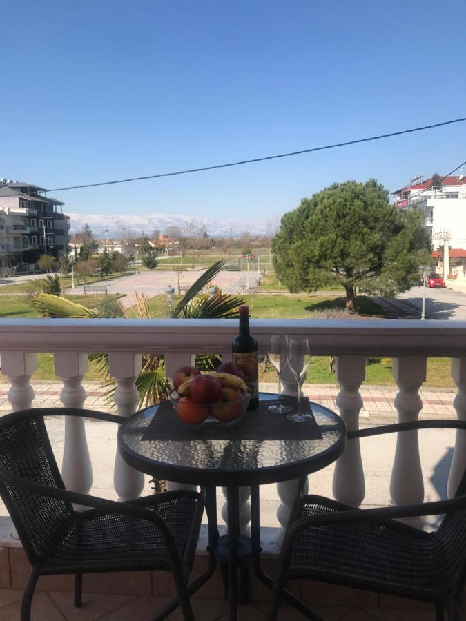 Villa Alexander Paralía Eksteriør bilde